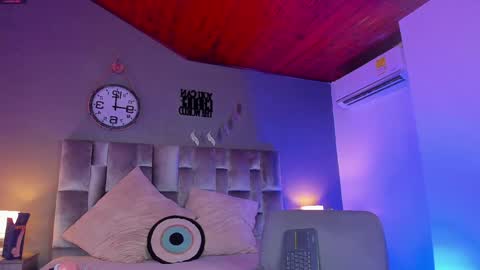  Alaia  online show from January 2025 02:37:01 PM