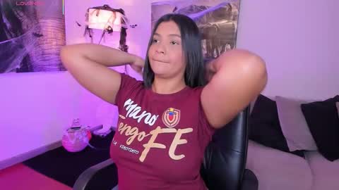 Alaia online show from October 2025 07:36:02 PM