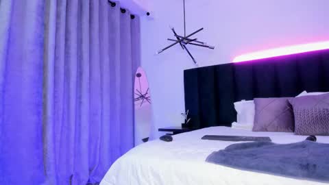 Alaia online show from March 2026 08:37:02 PM