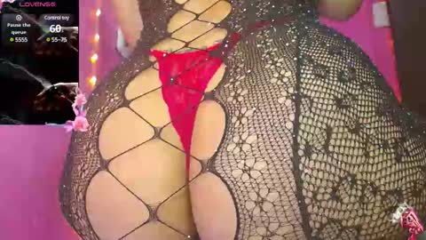 Snapshot of alaiia_rosse chatting on March 2025 01:37:01 AM  Alaiia  online show from March 2025 01:37:01 AM