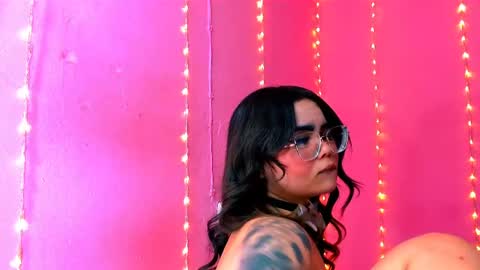  Alaiia  online show from April 2026 12:15:02 AM