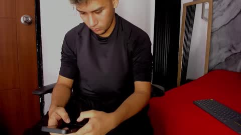 alan__smith online show from November 2025 08:24:02 PM