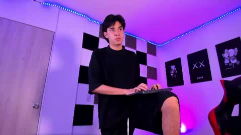 Alan Boy online show from July 2026 02:53:02 AM