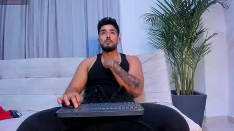 Snapshot of alan_greek_1 chatting on July 2026 02:05:17 AM Alan greek online show from July 2026 02:05:17 AM