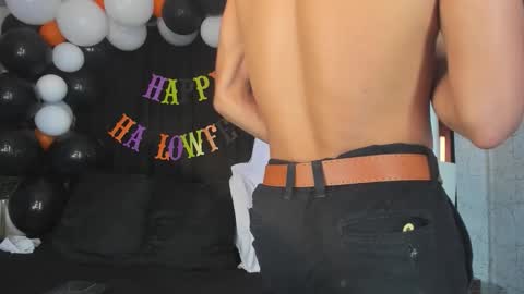 ---Alan--- online show from November 2025 12:56:01 AM