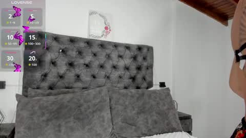 Snapshot of alana_2916_ chatting on June 2026 12:22:02 PM Alana online show from June 2026 12:22:02 PM