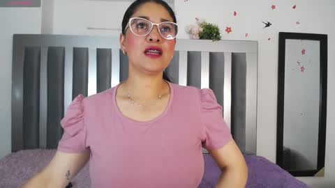 Snapshot of alana_steel_1 chatting on October 2025 12:02:02 PM Alana online show from October 2025 12:02:02 PM