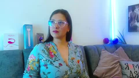 Alana  online show from March 2026 07:35:01 PM