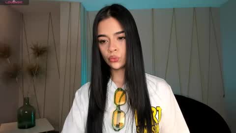 Snapshot of alanacraft chatting on January 2026 12:07:02 PM Alana online show from January 2026 12:07:02 PM