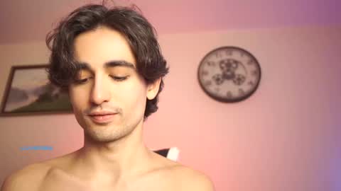 idenavarre online show from March 2025 09:56:01 PM