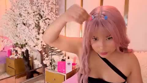     online show from October 2025 12:28:02 PM