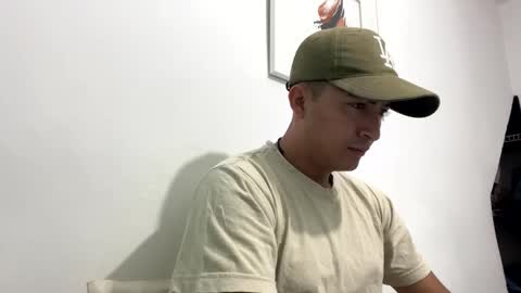 alanj998 online show from September 2025 11:37:02 AM