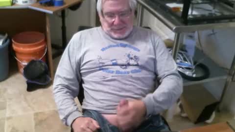 Alanlee10allen online show from November 2025 02:39:01 PM