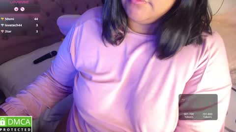Snapshot of alanna_brunette chatting on December 2024 04:09:02 AM lanna online show from December 2024 04:09:02 AM