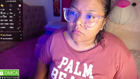Snapshot of alanna_brunette chatting on February 2025 01:25:02 AM lanna online show from February 2025 01:25:02 AM