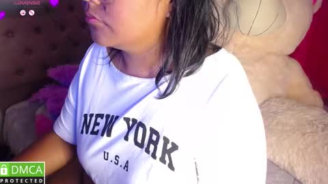 Snapshot of alanna_brunette chatting on September 2025 02:11:01 AM lanna online show from September 2025 02:11:01 AM