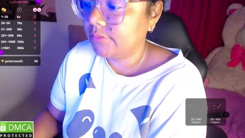Snapshot of alanna_brunette chatting on September 2025 05:06:01 PM lanna online show from September 2025 05:06:01 PM