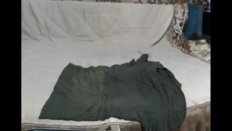 Snapshot of alanstrongs chatting on May 2026 08:42:02 AM AlanStrongs online show from May 2026 08:42:02 AM