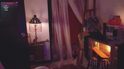 Snapshot of alaskagrace chatting on September 2025 04:46:02 AM Alaska Grace       online show from September 2025 04:46:02 AM