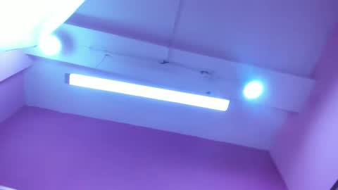 AlaSmith  online show from November 2025 01:48:02 AM