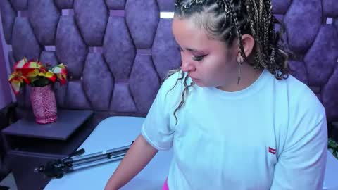 AlaSmith  online show from December 2025 01:58:01 AM