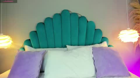 Snapshot of alassiahocthner chatting on November 2025 11:32:02 AM Alassia Hocthner online show from November 2025 11:32:02 AM