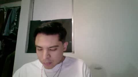 albertoarenas16 online show from June 2026 05:32:02 AM