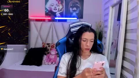 Snapshot of ale_noah_xxx chatting on February 2025 05:52:01 AM ale_noah_xxx online show from February 2025 05:52:01 AM