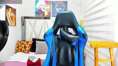 Snapshot of ale_noah_xxx chatting on March 2025 05:33:02 AM ale_noah_xxx online show from March 2025 05:33:02 AM