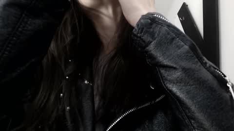 Ale online show from October 2025 12:09:01 PM