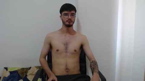 Snapshot of aleex_miller chatting on September 2025 07:50:02 PM aleex_miller online show from September 2025 07:50:02 PM