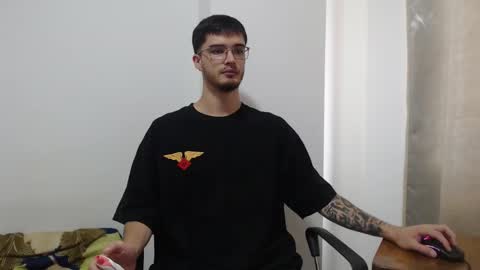 Snapshot of aleex_miller chatting on October 2025 07:33:02 PM aleex_miller online show from October 2025 07:33:02 PM