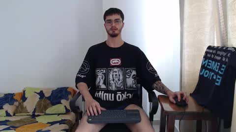 Snapshot of aleex_miller chatting on October 2025 03:24:01 PM aleex_miller online show from October 2025 03:24:01 PM