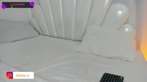 Roxana online show from March 2026 05:37:02 AM