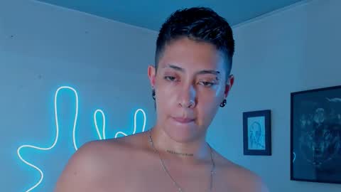 Alejandra online show from October 2025 10:39:02 PM