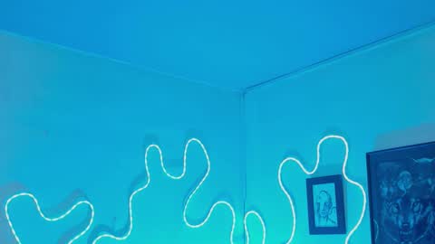 Snapshot of aleja1214 chatting on February 2026 12:38:02 AM Alejandra online show from February 2026 12:38:02 AM