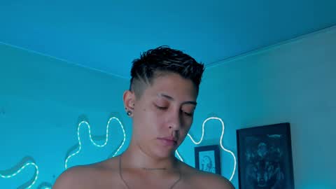 Alejandra online show from April 2026 08:53:02 PM