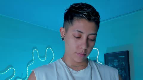 Alejandra online show from April 2026 05:17:01 PM