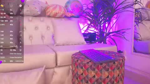 Snapshot of alejaa___ chatting on July 2026 03:03:02 PM Alejandra online show from July 2026 03:03:02 PM
