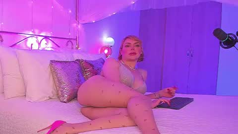 ALEJADOLLTS online show from July 2026 12:57:02 AM