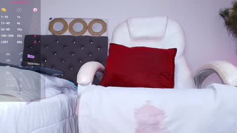 Snapshot of alejalatinhot chatting on December 2024 01:45:01 AM Alejandra online show from December 2024 01:45:01 AM