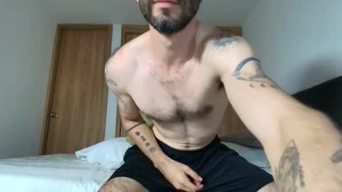 Snapshot of alejandro_bigcock chatting on October 2025 11:37:02 PM Alejandro Hernndez online show from October 2025 11:37:02 PM