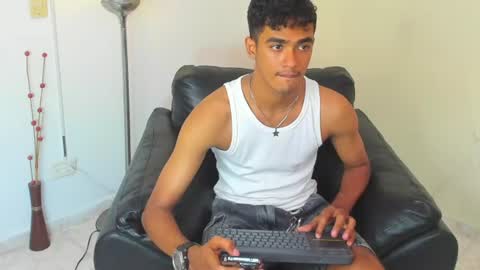 Snapshot of alejandro_williams chatting on July 2026 07:46:01 PM Alejandro williams online show from July 2026 07:46:01 PM