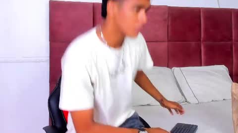 Snapshot of alejandro_williams chatting on July 2026 08:22:02 PM Alejandro williams online show from July 2026 08:22:02 PM