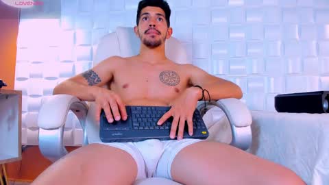 Alejo  online show from February 2025 11:14:02 AM