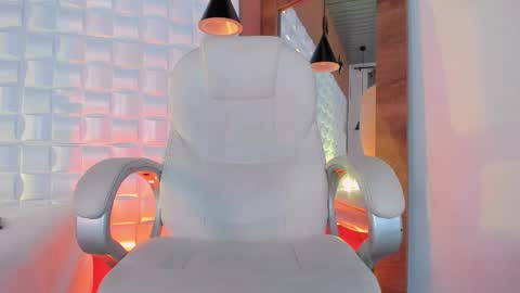 Alejo  online show from October 2025 09:15:02 PM