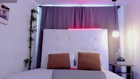 alejo_exotic online show from July 2026 04:39:33 PM