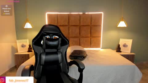 ALejoo Saenz online show from April 2026 04:35:02 AM