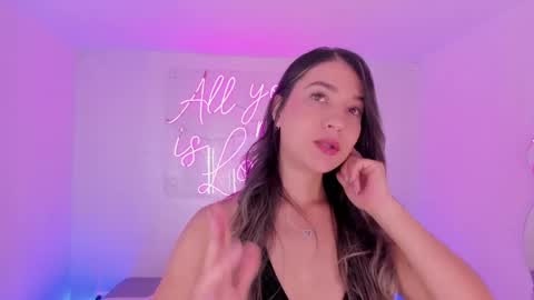 Aleksandra  online show from April 2026 01:05:02 PM