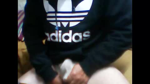 Snapshot of alemaorico chatting on November 2025 09:25:02 PM rico online show from November 2025 09:25:02 PM